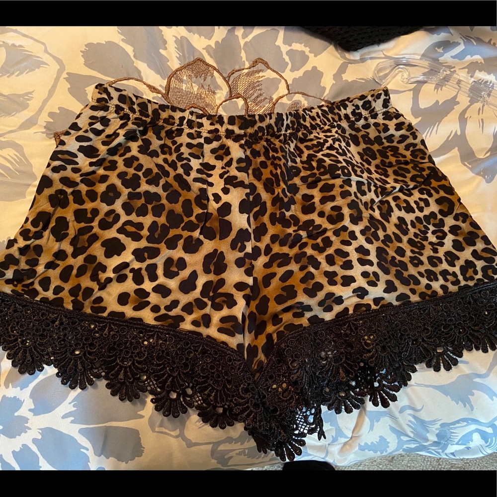 COMFY cheetah-printed shorts